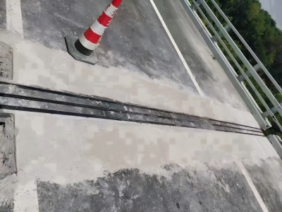 西昌伸缩缝更换后浇筑材料快速结构修补料速砼的产品特点及施工流程​